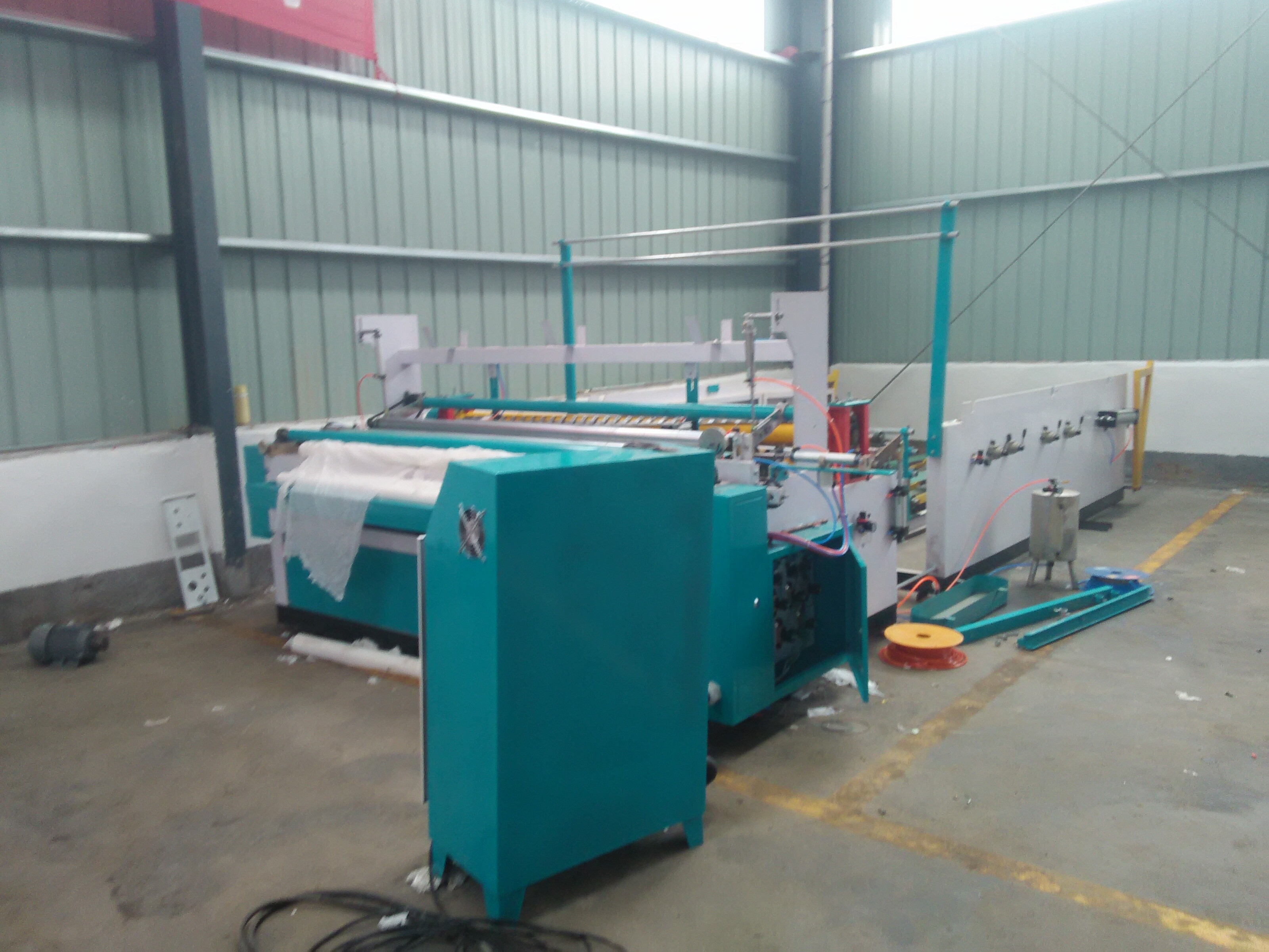 創(chuàng)業(yè)刻不容緩——選擇恒源衛(wèi)生紙加工設(shè)備